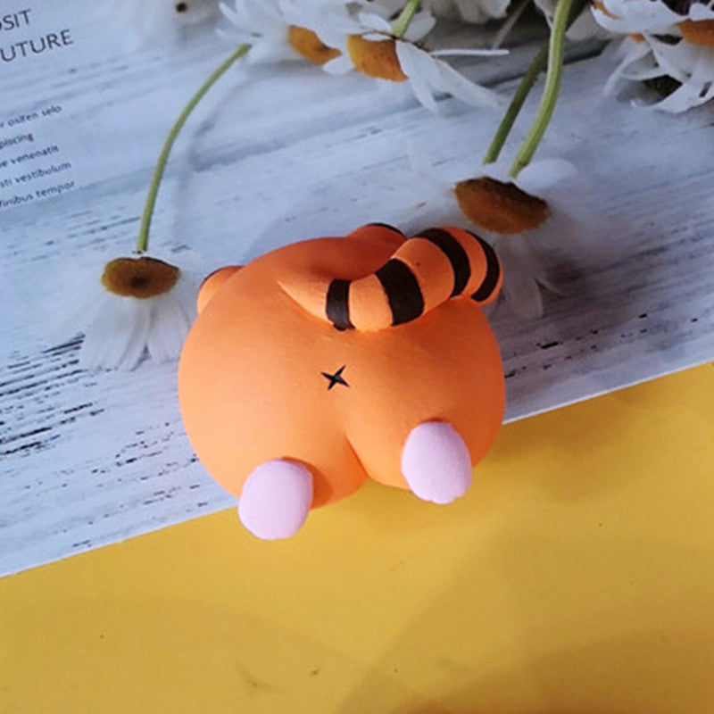 Car air conditioning clip decoration perfume